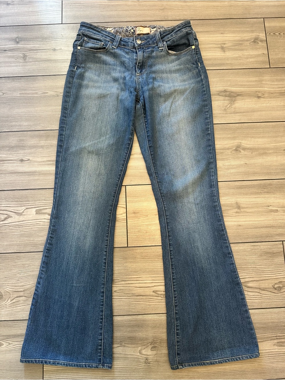 PAIGE Canyon Flare Jeans Size 29 Medium Wash Stretch Low Rise Denim